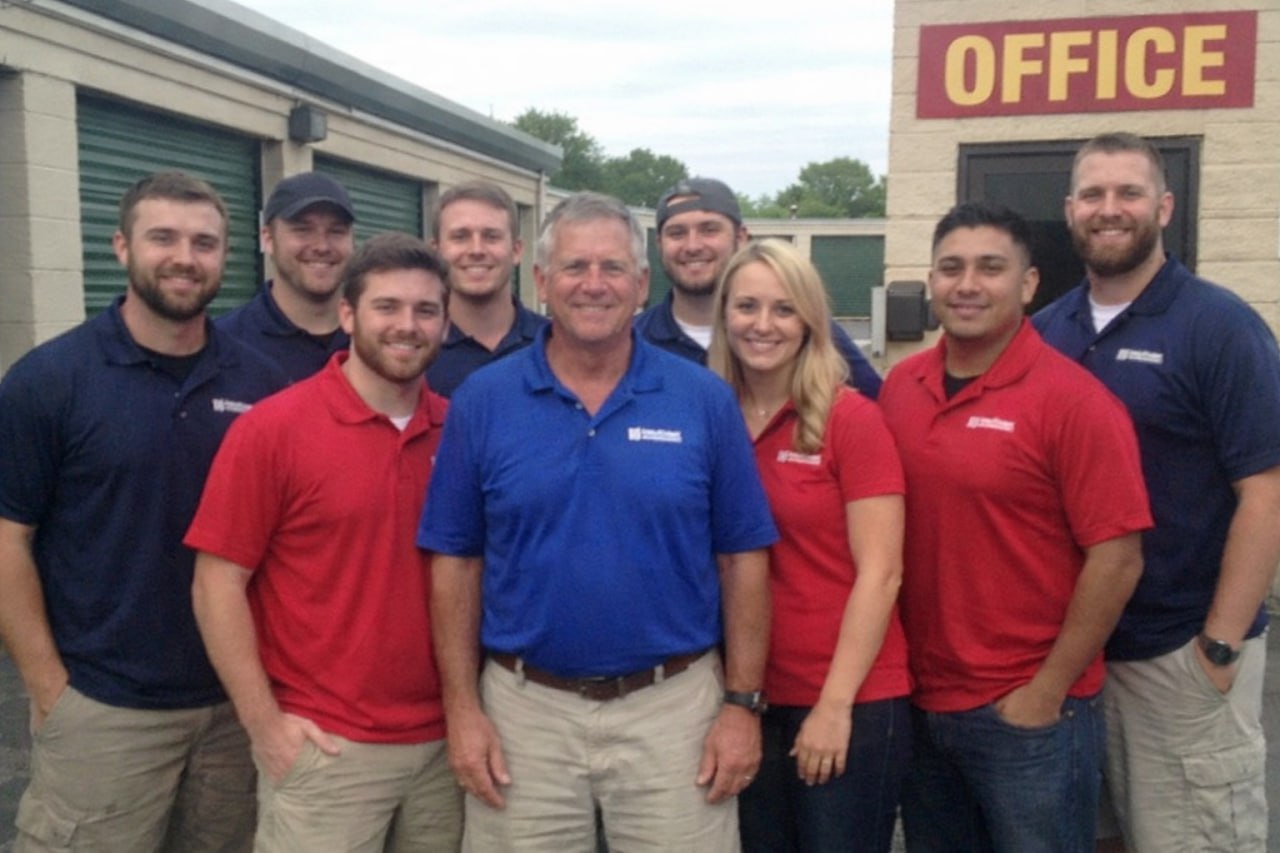 Water damage restoration professionals in Huntington Beach, CA